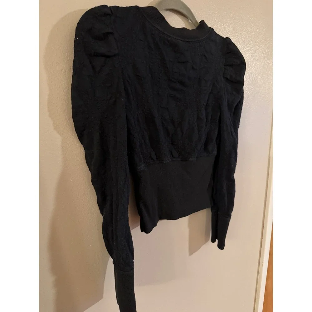 Free People Black Puff Sleeve Floral Jacquard V-Neck Button Top‎ XS